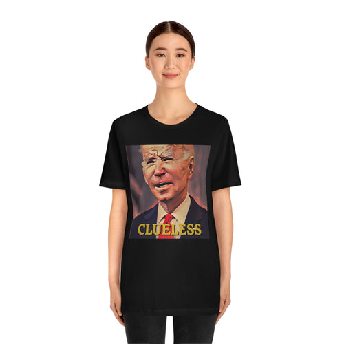 Clueless Short Sleeve Tee